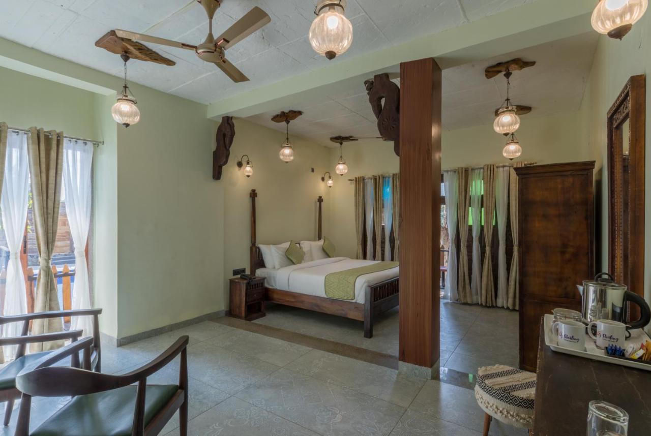 Sterling Padam Pench Hotell Khawāsa Eksteriør bilde